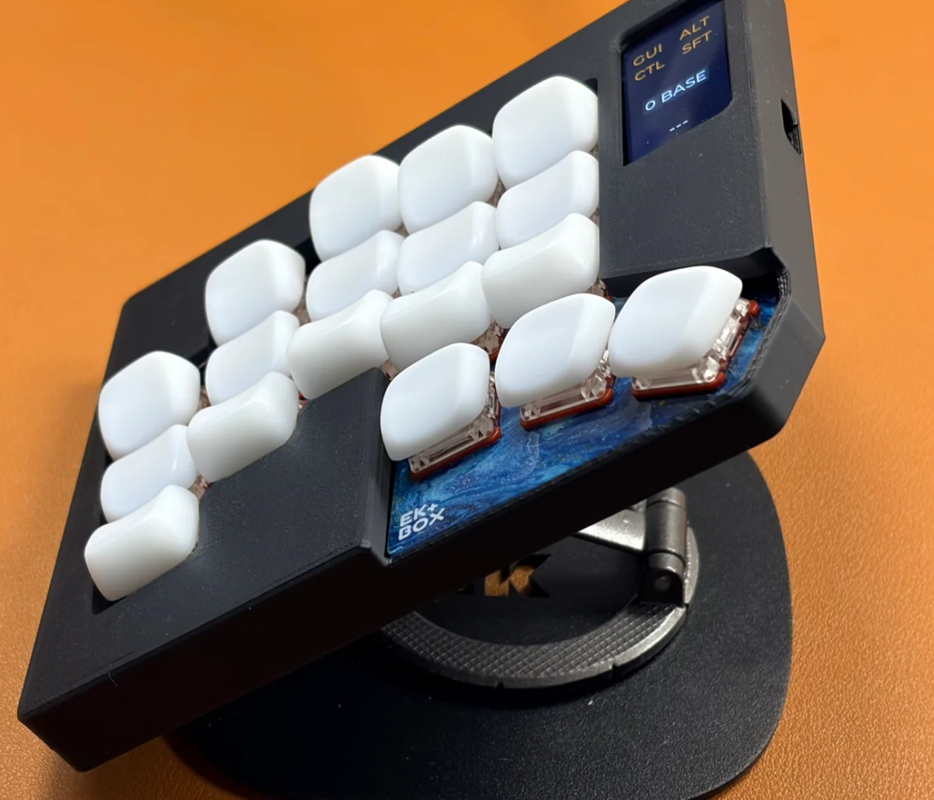EKTent: Tenting kit for split keyboard