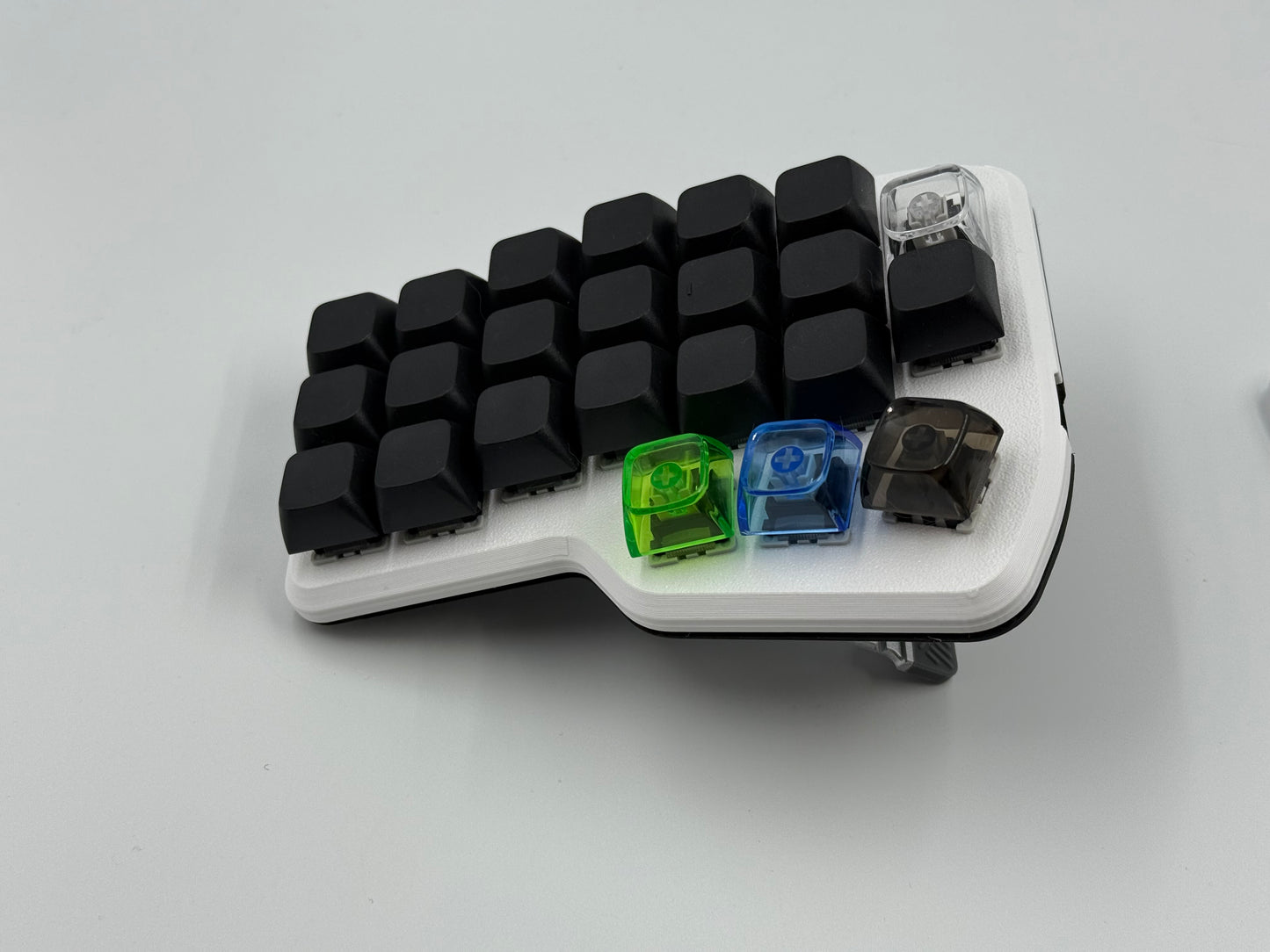 Corne v4 MX Wired Split Keyboard 3D printed with tenting