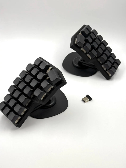 Corne v4.1 Wireless 2.4Ghz, No charge, MX Switches, Ergo split keyboard with tenting