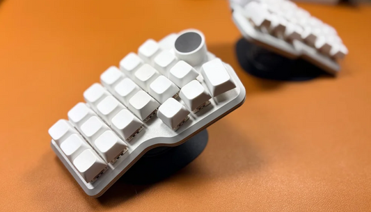 EKCorne: Corne  MX Split Keyboard, Trackpad, CNC Case, Wired USB-C