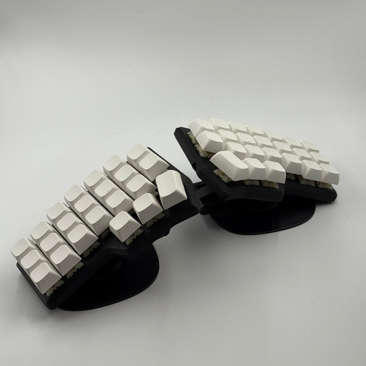 Corne v4.1 MX Wired Split Keyboard – ErgoKeeb