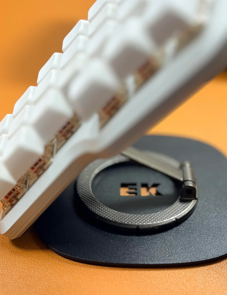 EKCorne: Corne  MX Split Keyboard, Trackpad, CNC Case, Wired USB-C